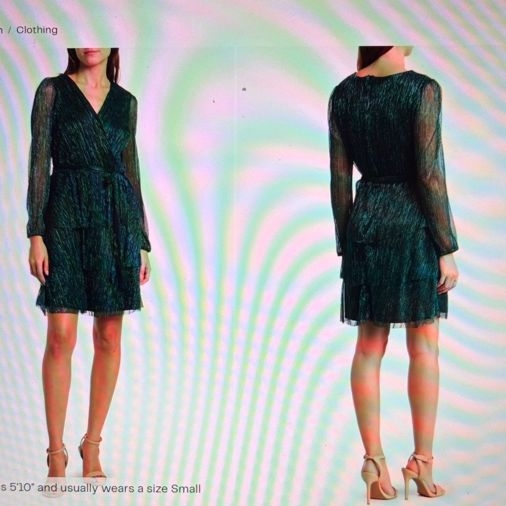 Tahari metallic tiered, fit, and flare Elegant Green Wrap Dress Small